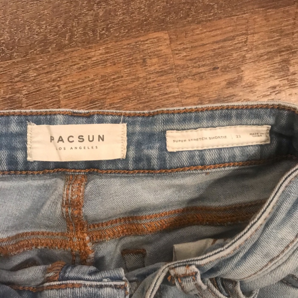 PacSun shorts - Picture 2 of 3